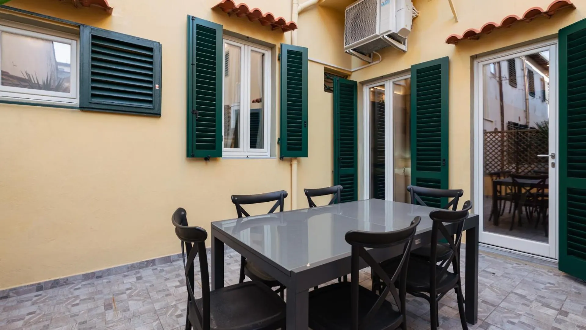 Apartment Blu'S House In Florence Italy